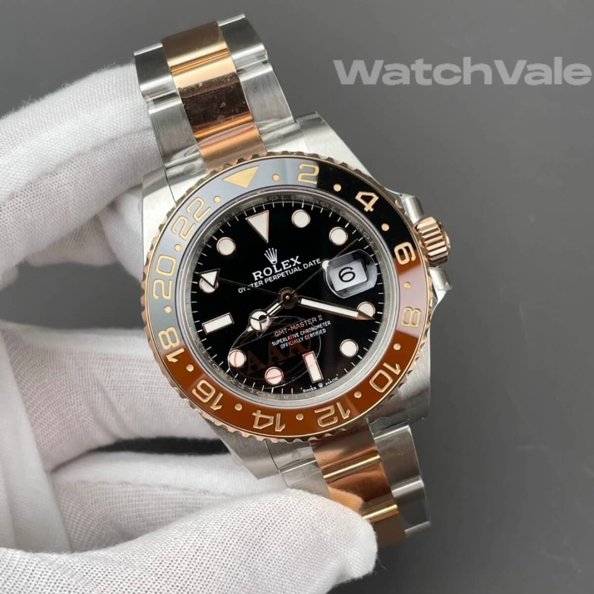 Rolex GMT-Master II 126711CHNR Everose Oyster bracelet replica on wrist
