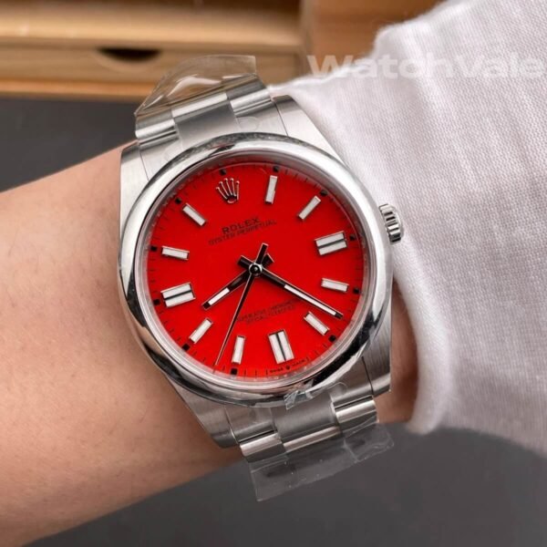 Rolex Oyster Perpetual 124300-0007 replica watch back view