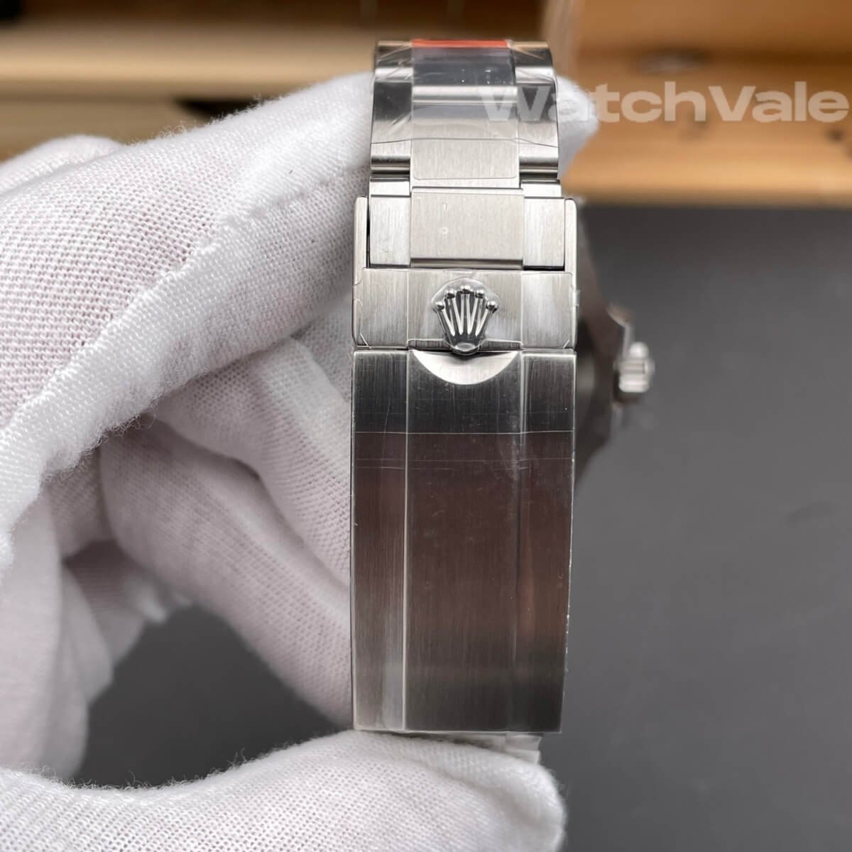 Rolex Submariner black dial luminous hour markers replica watch