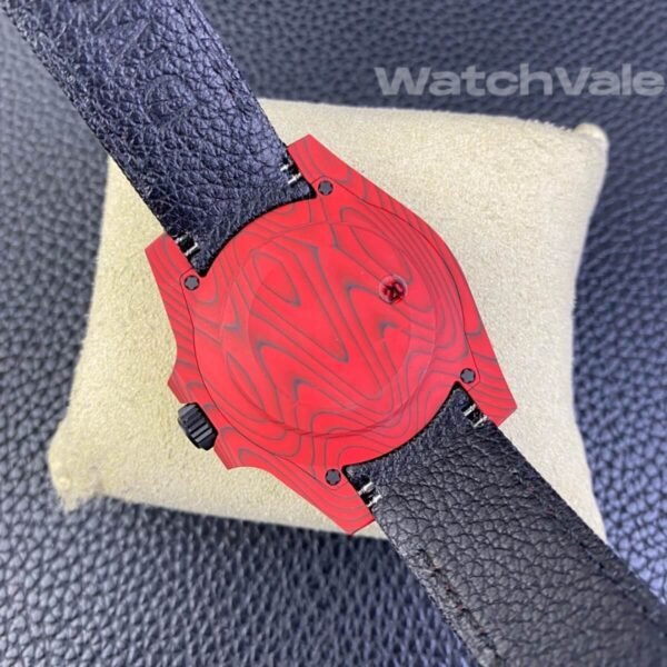 Rolex Submariner DIW Red Devil Carbon bezel side view replica