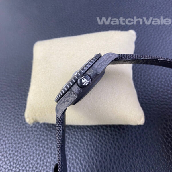 Rolex Submariner DIW Forged Carbon black dial close-up replica watch