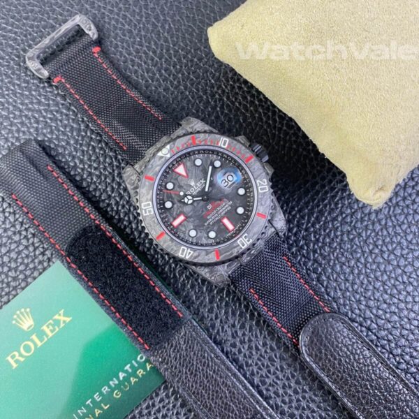 Rolex Submariner Date 116610LN-Style DIW Forged Carbon Red Element full view black red replica