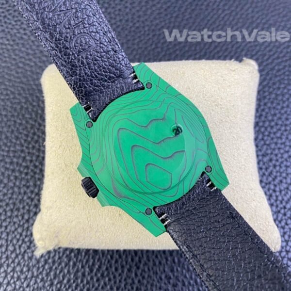 Rolex Submariner DIW Green Carbon bezel side view replica