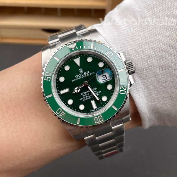 Rolex 116610LV Hulk green dial Oystersteel super clone replica