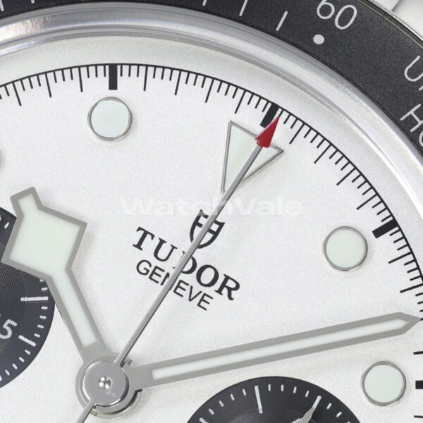 Tudor Black Bay Chrono sub-dials hour markers replica watch