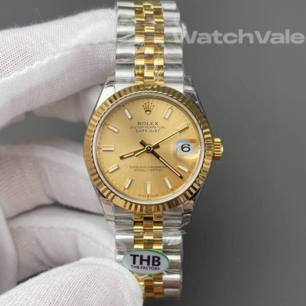Rolex Datejust 31 champagne dial close-up replica watch