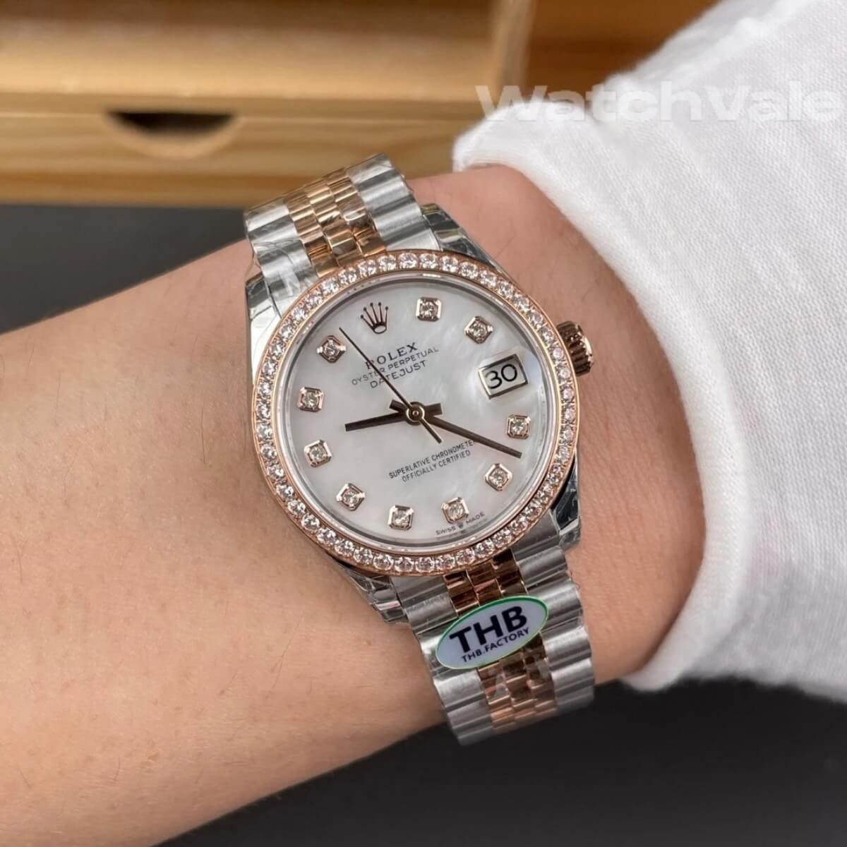 Rolex Datejust 31 full view mother-of-pearl diamond Everose replica