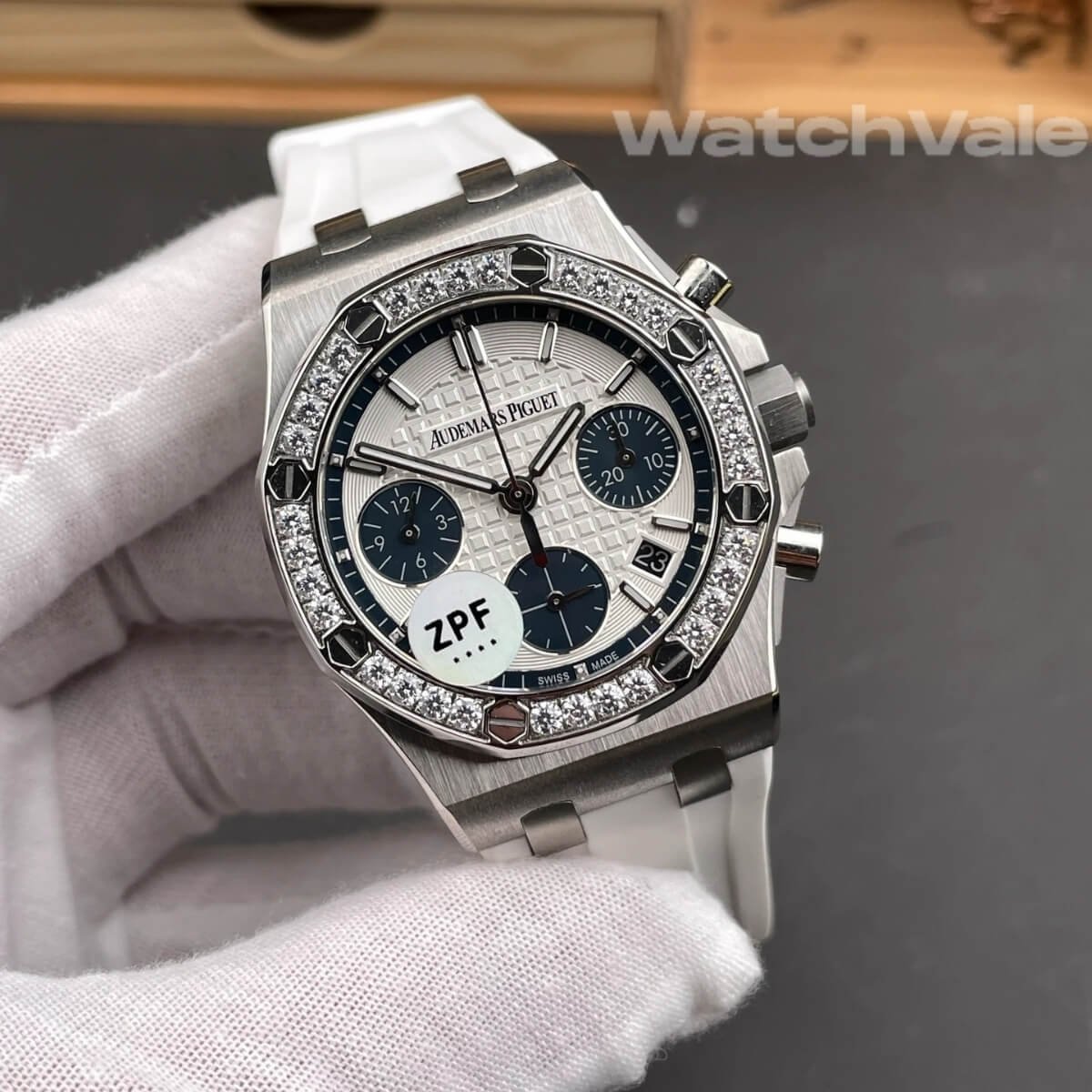 Audemars Piguet Royal Oak Offshore 26231ST silver dial diamond bezel best replica