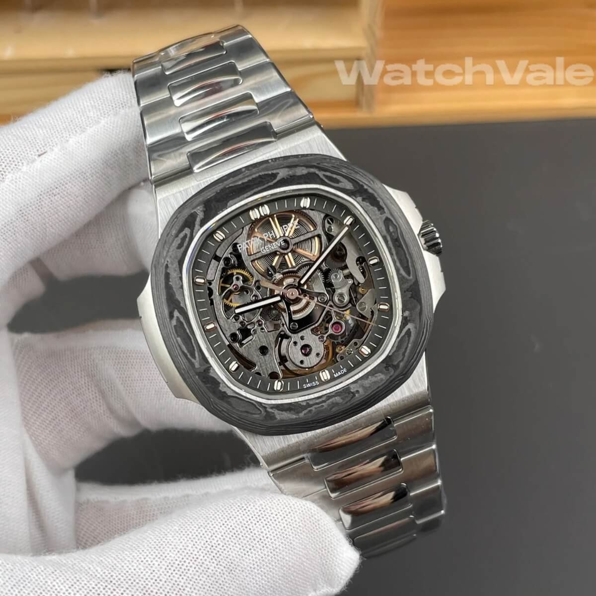 Patek Philippe Nautilus 5711/1A customized skeleton dial carbon bezel 1:1 super clone