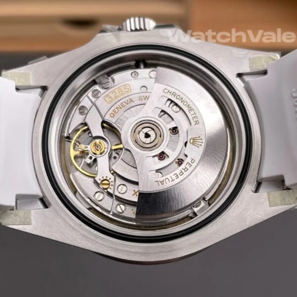Rolex Explorer II 226570 Polar white dial stainless steel case white rubber strap 1:1 super clone