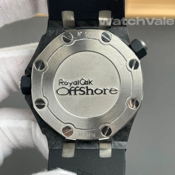 Audemars Piguet Royal Oak Offshore Diver 42mm black rubber strap replica on wrist
