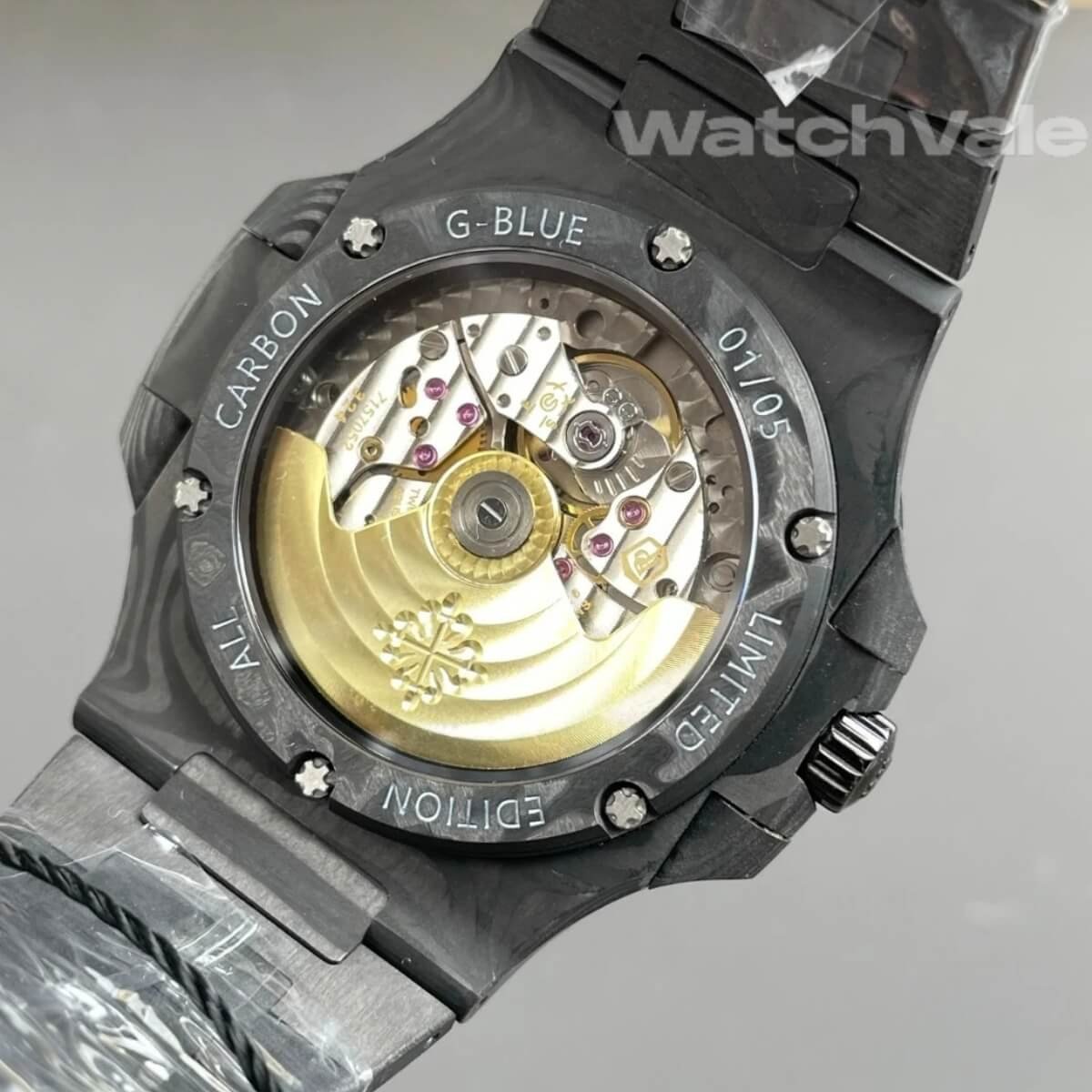 Patek Philippe Nautilus 5711 Carbon 40mm full carbon bracelet super clone on wrist
