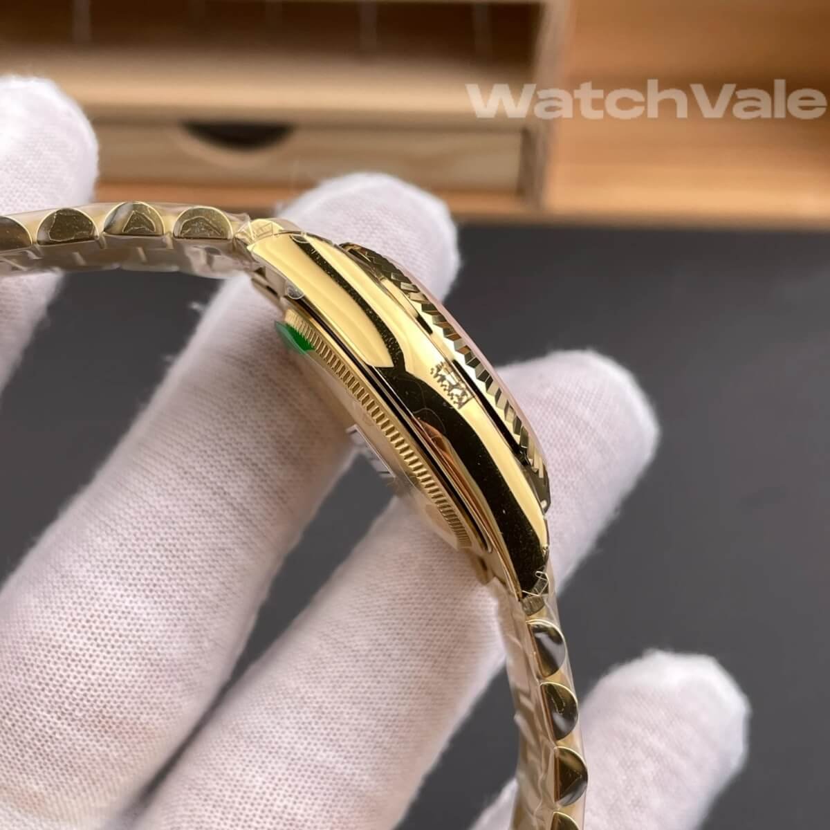 Yellow gold fluted bezel red ombré dial Rolex Datejust 36 customized super clone watch