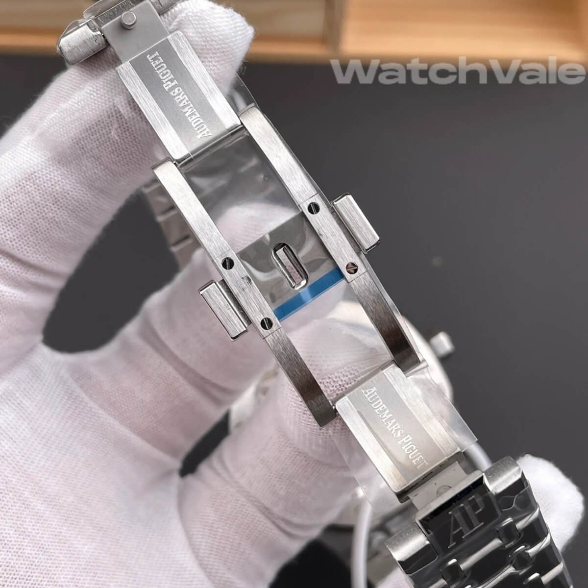 Audemars Piguet Royal Oak Tourbillon 26512ST case side view replica