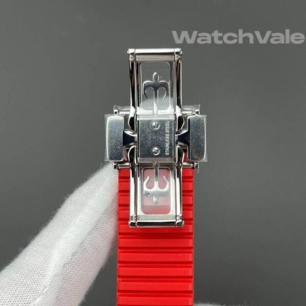 Patek Philippe Aquanaut red rubber strap detail super clone