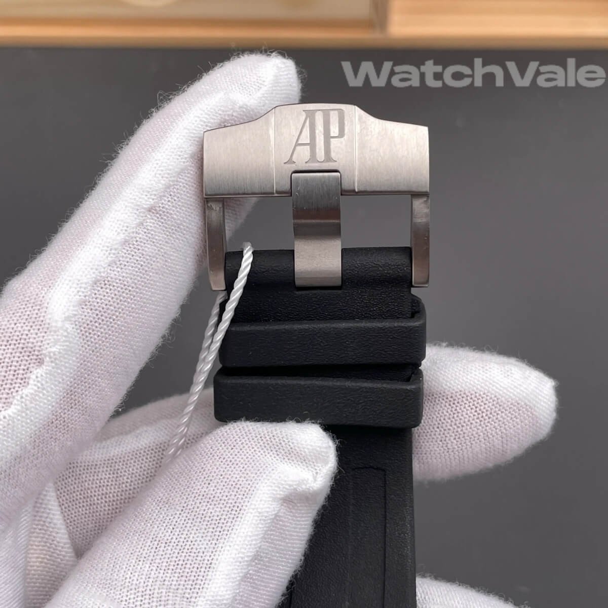 Audemars Piguet Royal Oak Offshore Diver black rubber strap detail replica