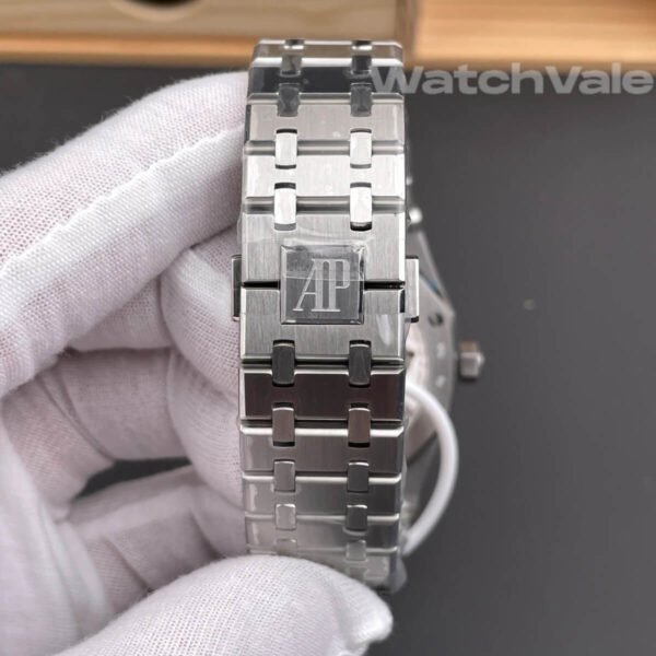 Audemars Piguet Royal Oak Tourbillon stainless steel bracelet detail replica