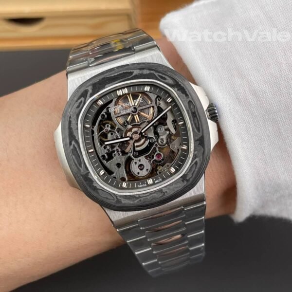 Patek Philippe Nautilus 5711/1A customized super clone watch back view