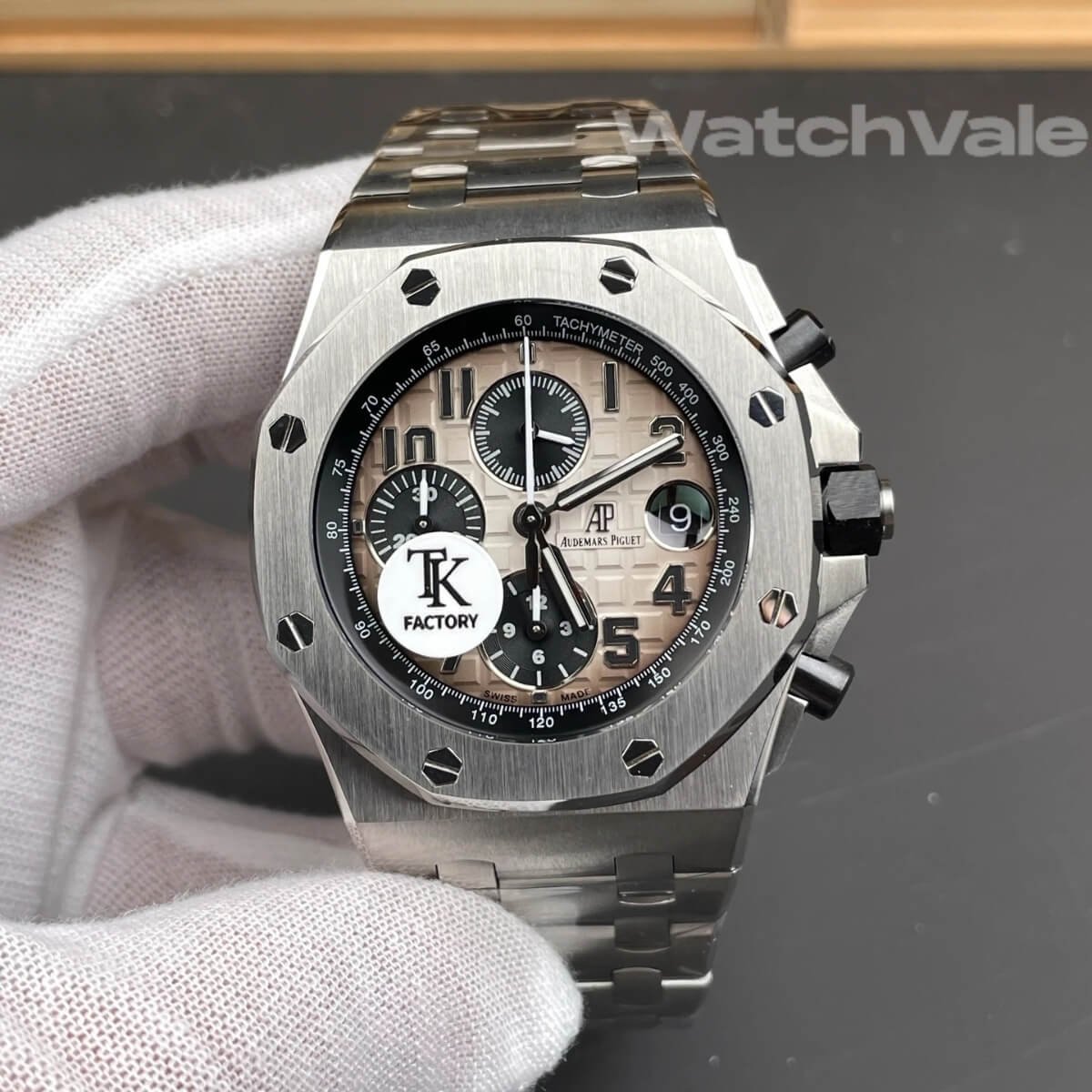 Audemars Piguet Royal Oak Offshore Safari Arabic numeral hour markers replica watch