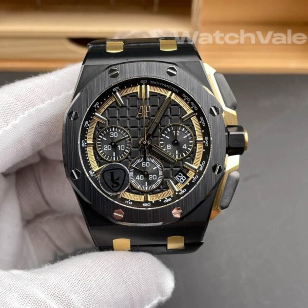 Audemars Piguet Royal Oak Offshore 26420CE bezel side view replica